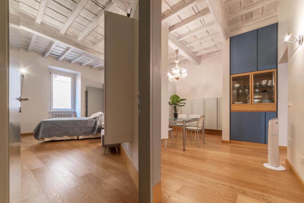 Piazza Navona Elegant Appartement
