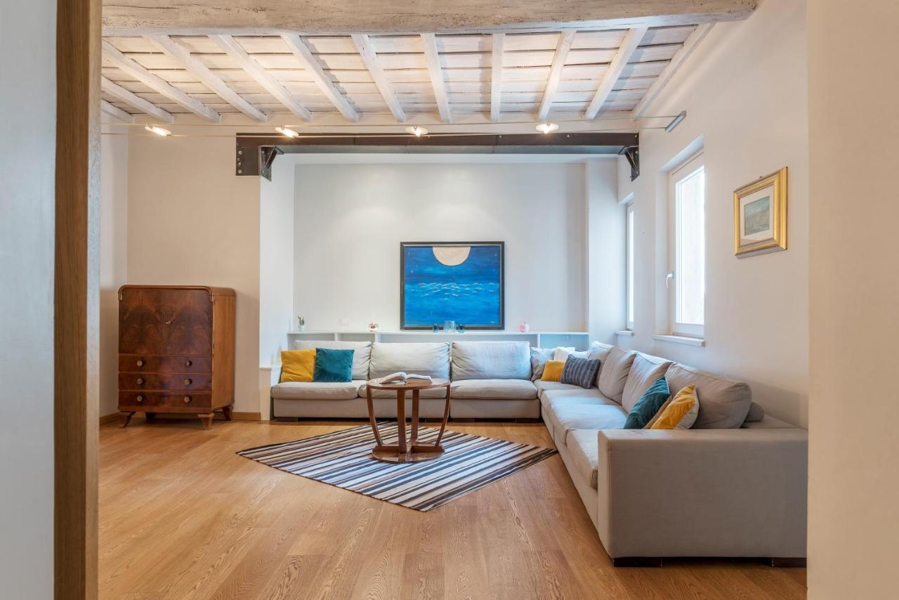 Piazza Navona Elegant Appartement Rome