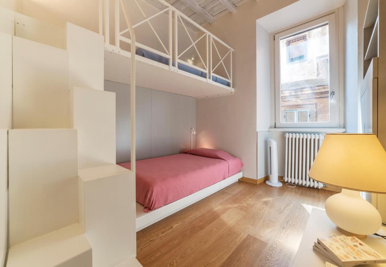 Piazza Navona Elegant Appartement